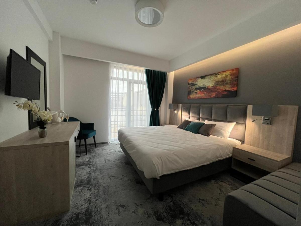 Majestic Boutique Hotel Adult Only Băile Felix Exteriör bild