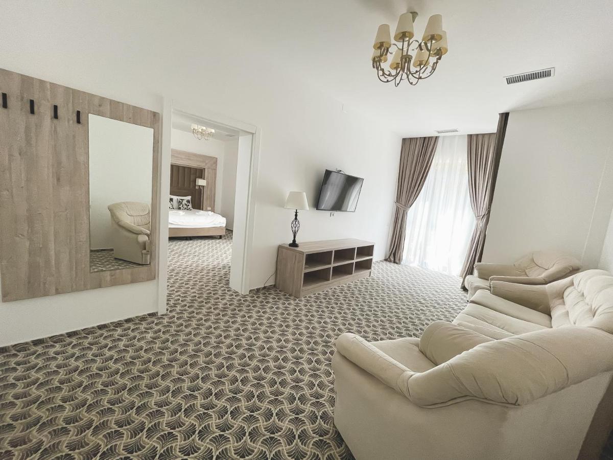 Majestic Boutique Hotel Adult Only Băile Felix Exteriör bild